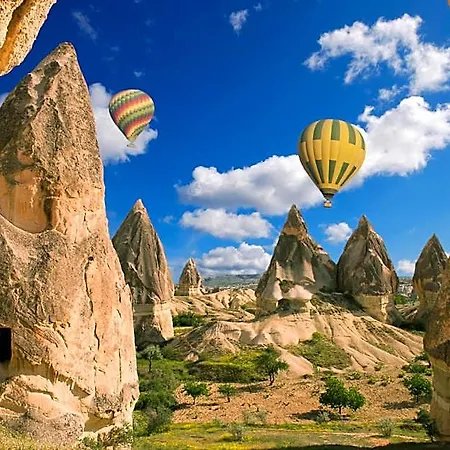 Ve Kapadokya 4* Учисар